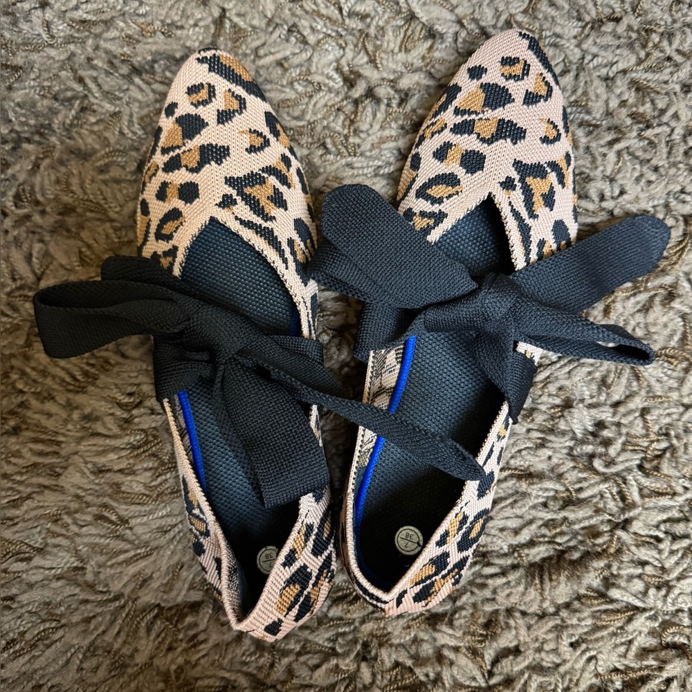 NIB HEAWISH Brown Leopard Flats. Model 6806-HE. SIZE 7.